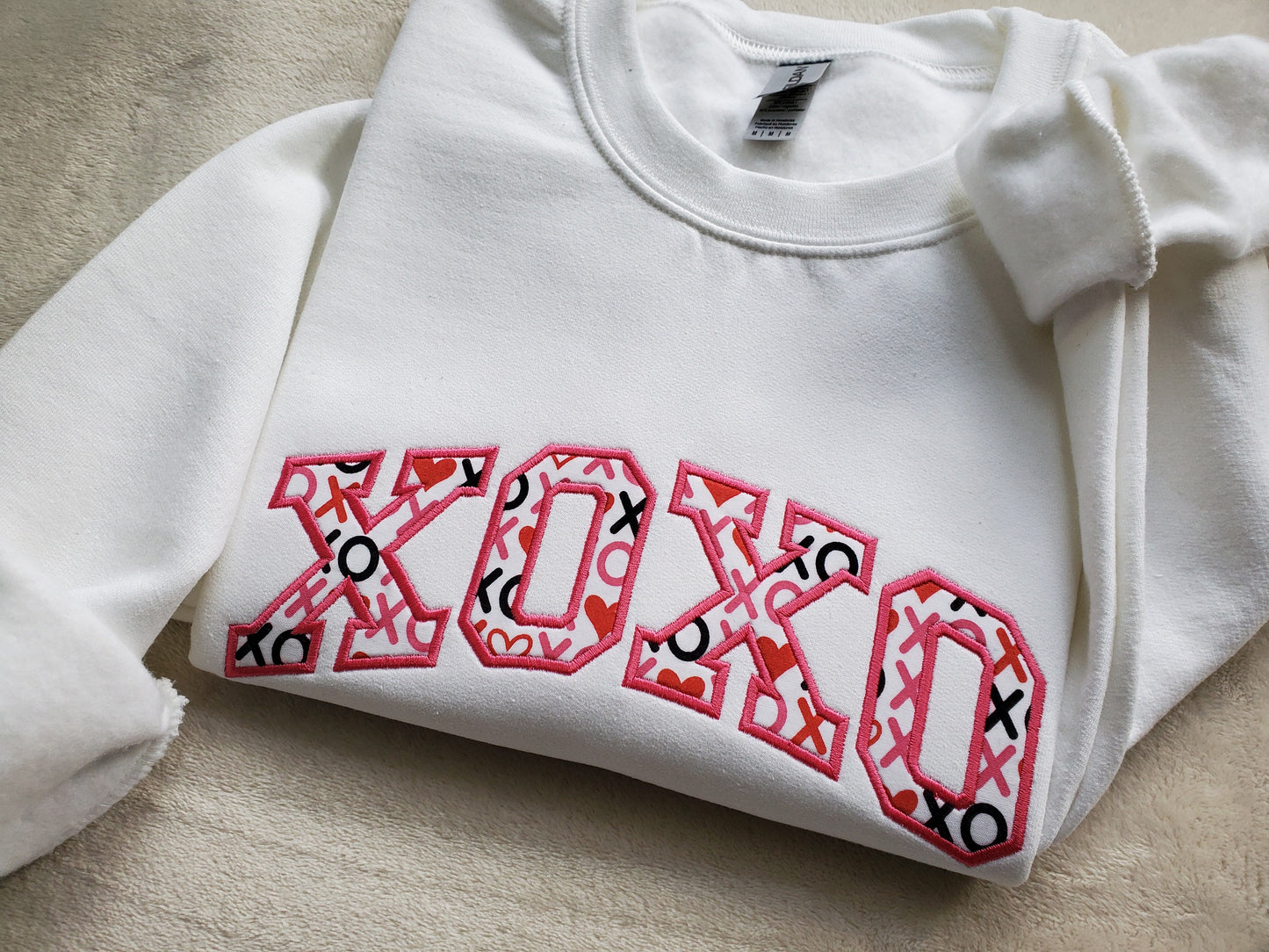 XOXO Valentines Embroidered Sweatshirt: Applique Crewneck