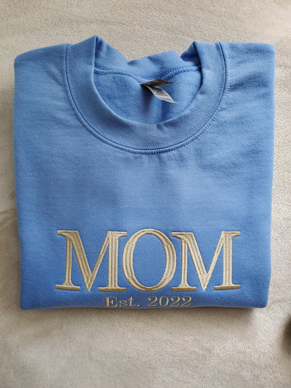 Custom Embroidered Mom and Dad Sweatshirt with kids names on the sleeve, Perfect gift for new Mom and Dad for Mother's Day or Father's Day