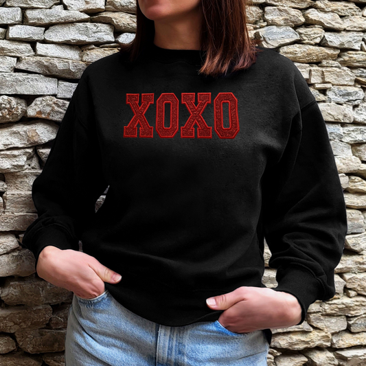 xoxo glitter embroidered sweatshirt in black